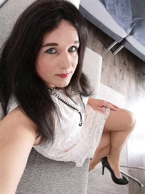Free Shemale Homemade Porn Videos .
